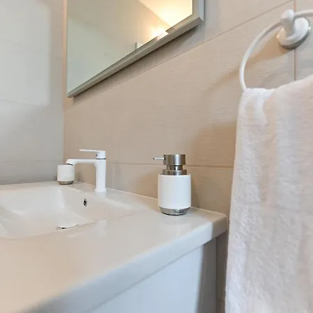 Appartement An & Lu With Rooftop Jacuzzi Zadar