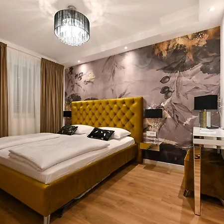 An & Lu With Rooftop Jacuzzi Appartement Zadar