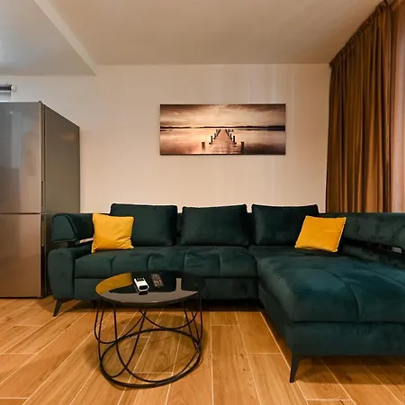 An & Lu With Rooftop Jacuzzi Apartment Zadar