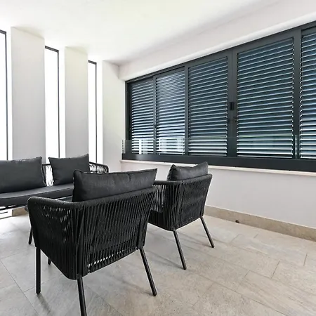 Lejlighed An & Lu With Rooftop Jacuzzi *