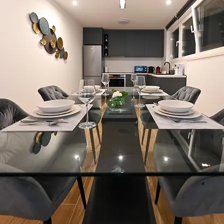 Lägenhet An & Lu With Rooftop Jacuzzi *