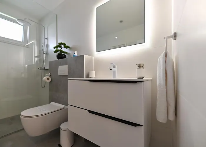 Апартаменты An & Lu With Rooftop Jacuzzi *